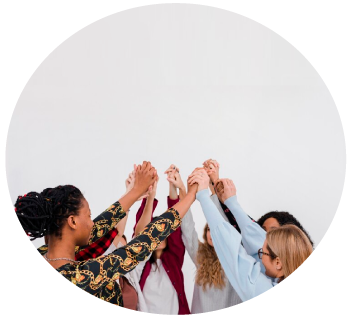 Imagen ilustrativa grupo de mujeres uniendo las manos